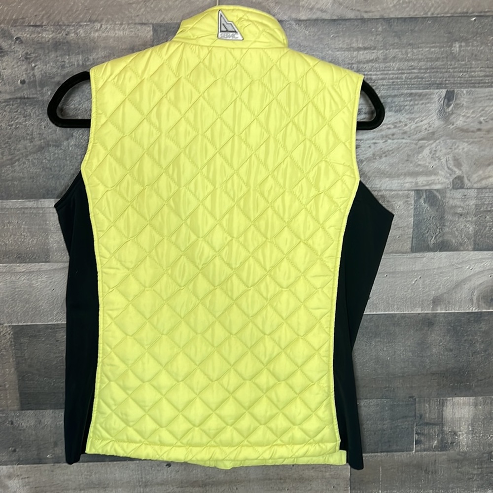 Neon Green and Black Serac Puff Vest - Picture 4 of 7